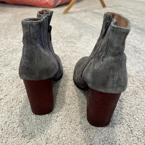 Havana Last Jeffrey Cambell 8.5 gray booties - Picture 4 of 4